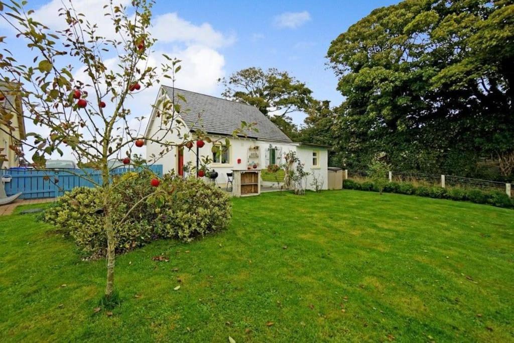 The Gate House Villa Kirkistown Exterior photo