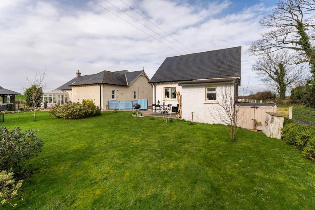The Gate House Villa Kirkistown Exterior photo